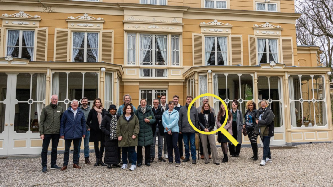 Foto van de statenleden tijdens de expeditie