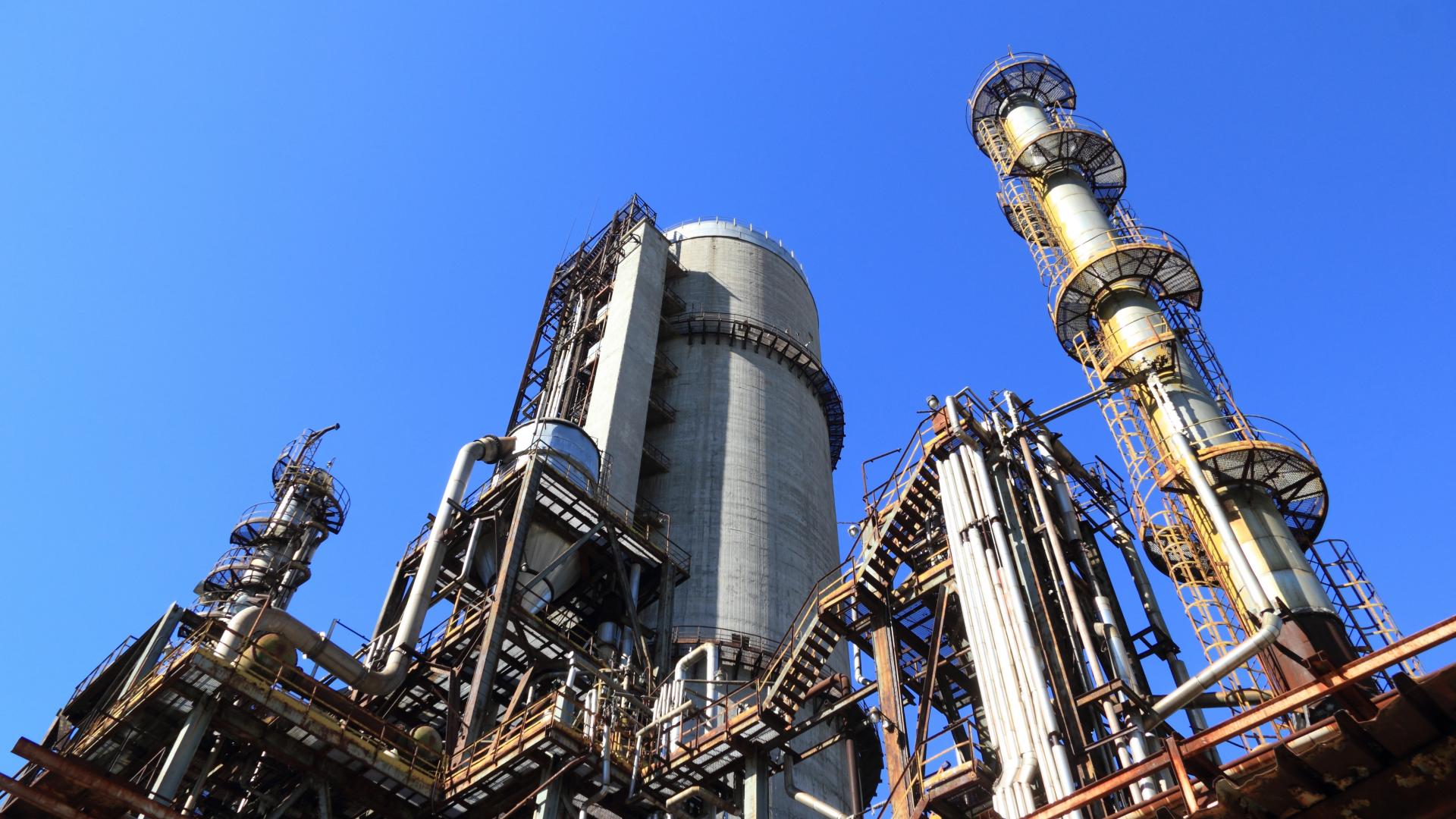 business-equipment-factory-257700.jpg