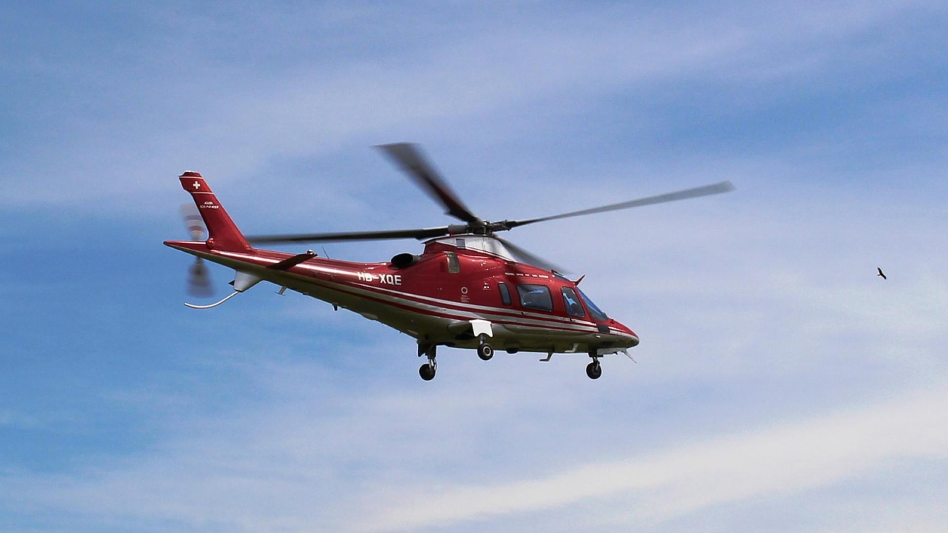 helicopter-350214_1280.jpg